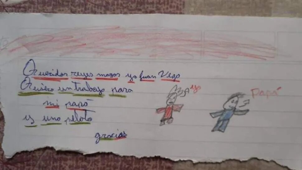 Pidió a los Reyes una pelota y trabajo para su papá sordo
