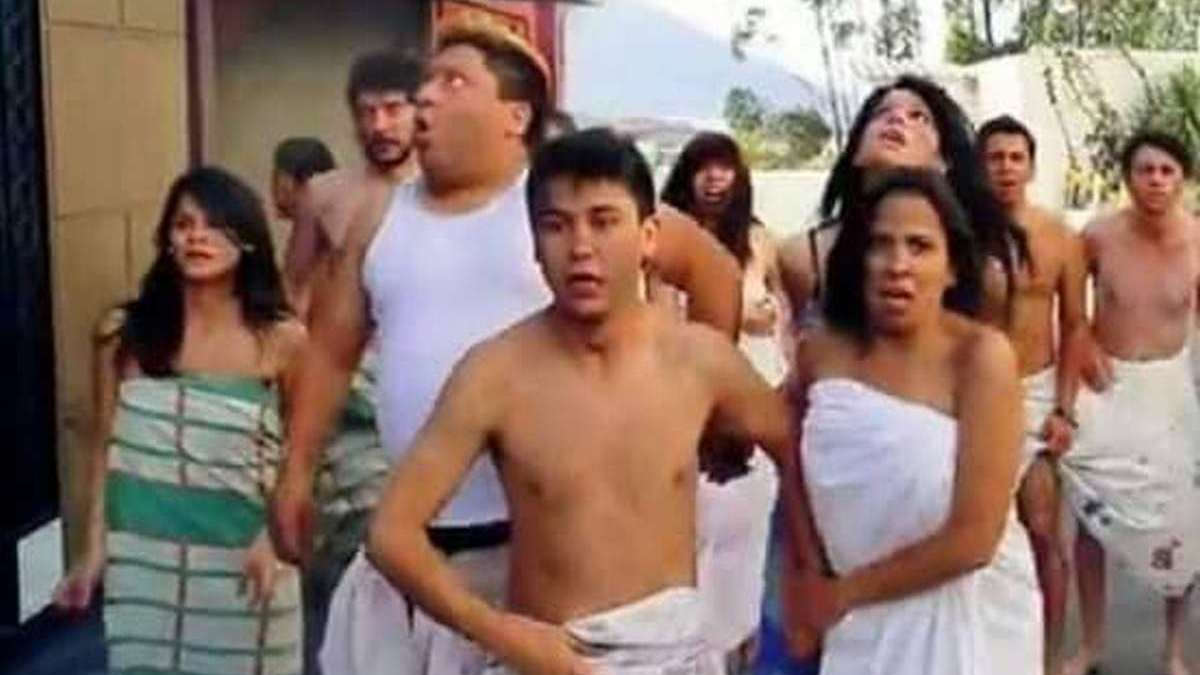 Fueron a un telo, se incendió y salieron todos corriendo