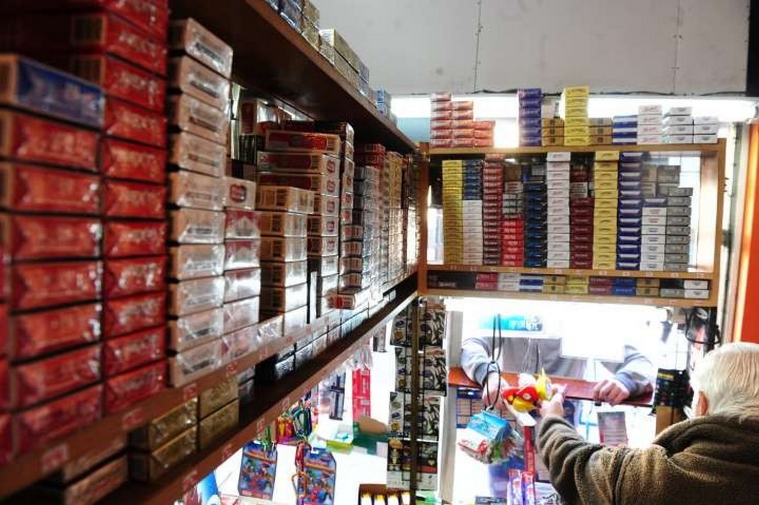 Por la cuarentena, se agotaron los cigarros en todo el pais