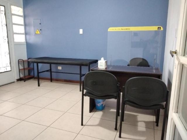 Por protocolo, las clínicas privadas y consultorios cerrarán a las 21