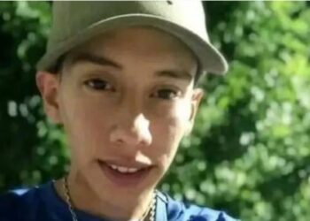 Horror: pareja asesinó a cuchillazos a un amigo, lo mutilaron y carbonizaron