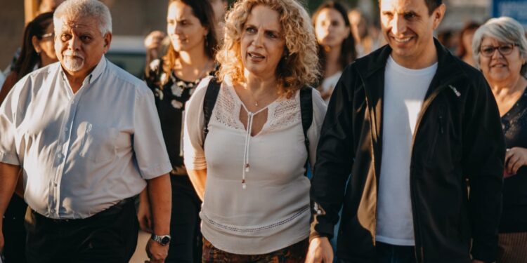 Andino recorrió Santa Lucía y habló sobre la importante inversión educativa