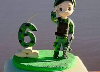 Festejó su cumpleaños homenajeando a los Héroes de Malvinas