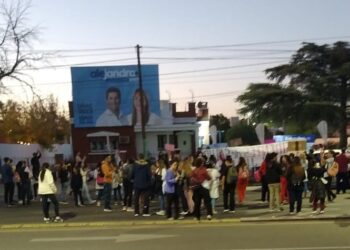 ¿Fabián Martín envió municipales a protestar en búnker de Alejandra Venerando?