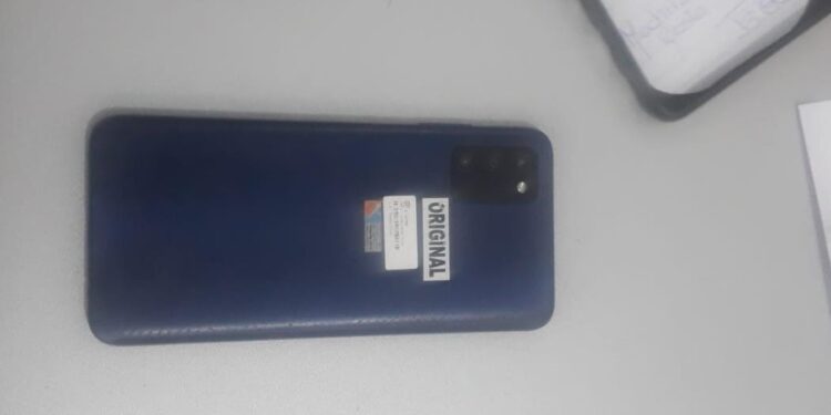 Le robó el celular a una mujer y corrió, pero igual lo detuvieron