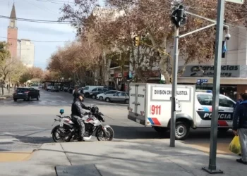 Conmoción en pleno centro de San Juan por dos muertes repentinas