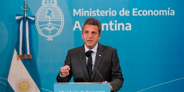 Massa habló antes del pago al FMI: “No vamos a usar un solo dólar de las reservas”