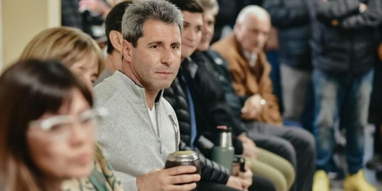 Uñac pidió seguir defendiendo a San Juan en Rivadavia y Rawson