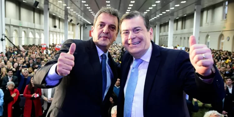 Una provincia pagará un bono de $400.000 y un aumento de $55.000 para los estatales