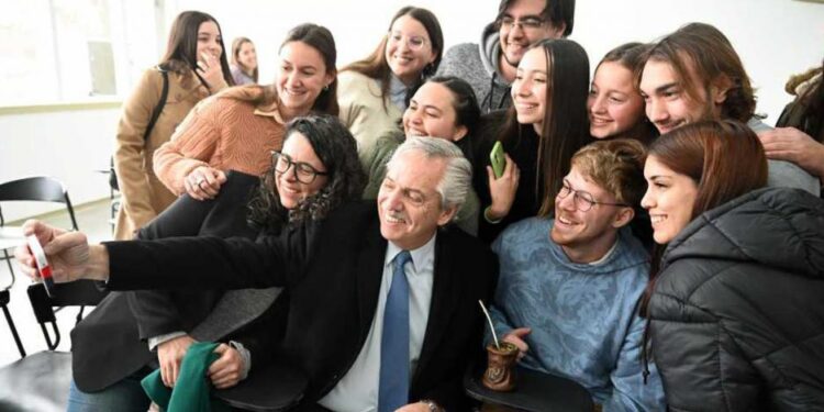 Alberto reveló que habrá una suma fija, bono a jubilados y suba a planes