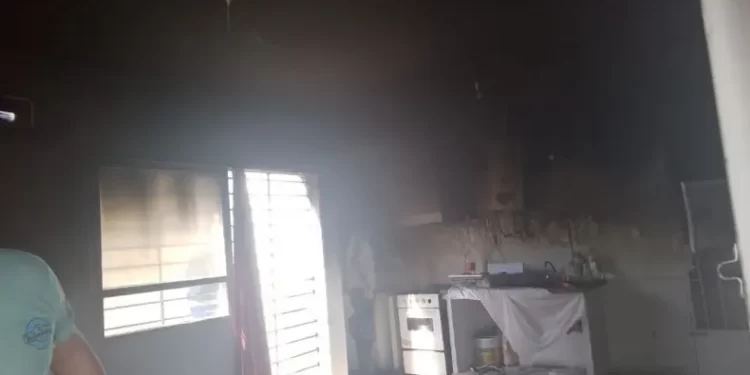 Barrio Valle Grande: un incendio en una vivienda dejó a una familia sin nada