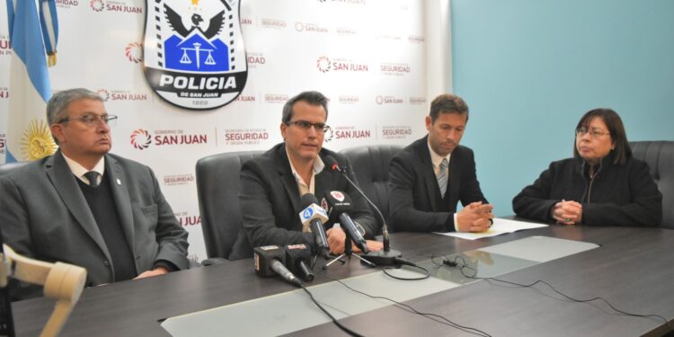 Detuvieron a un hombre por las amenazas de bomba a tres edificios públicos