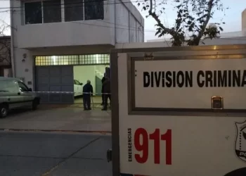 Encuentran a una mujer sin vida en su departamento en pleno centro sanjuanino
