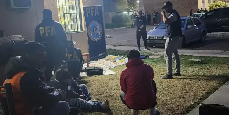 Golpe al narcotráfico: secuestran en Rivadavia cocaína valuada en 30 millones de pesos