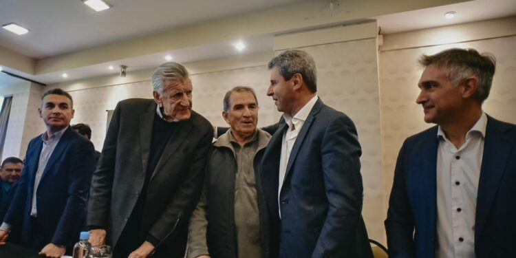 Unión por la Patria: Gioja, Uñac, Gramajo y Aranda sellaron la unidad del espacio “Massa Presidente”