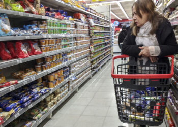 En lo que va del año, la inflación superó el 100% , según el INDEC
