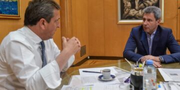 Uñac invitó a Massa antes de cerrar la campaña