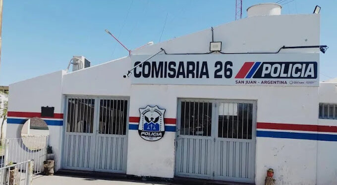 Robaba una banqueta en Chimbas cuando fue aprehendido: tiene 19 años