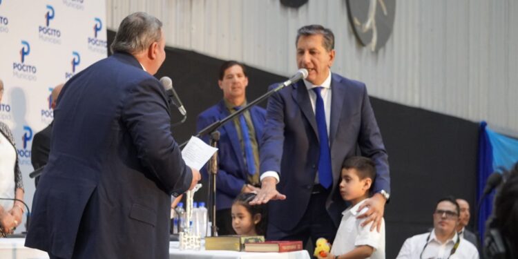 Aballay asumió en Pocito: “Nos tenemos que abrazar con el sector privado”