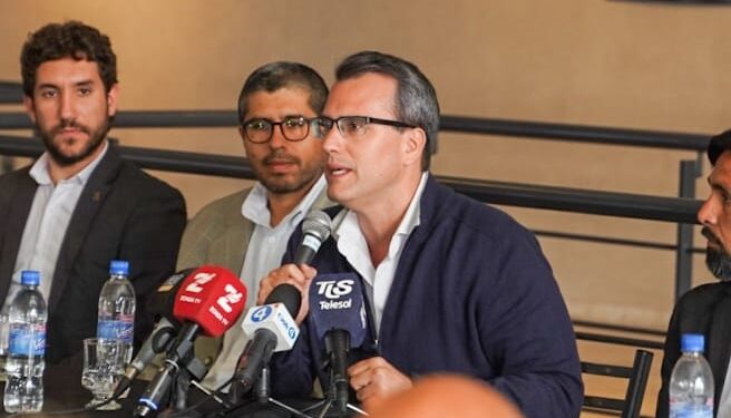 Munisaga presentó el programa “Comprá Rawson”