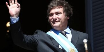 ATE denunció penalmente a Milei por el DNU