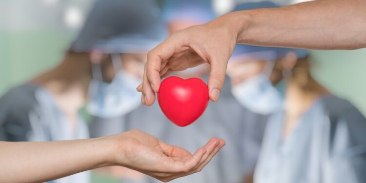 Se firmó un convenio para agilizar tiempos de espera en trasplante de órganos