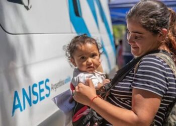 Oficial: Las asignaciones aumentaron 100%