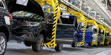 En el 2023, los autos 0km aumentaron menos que la inflación y el dólar