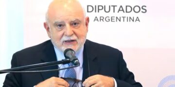 El Gobierno apelará la cautelar que suspende la reforma laboral del DNU de Milei y pedirá que pase a otro fuero