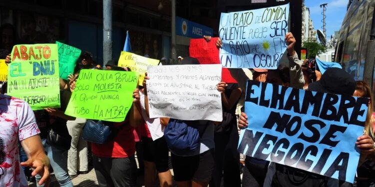 Una organización se quejó ante Milei y pidieron alimentos para comedores