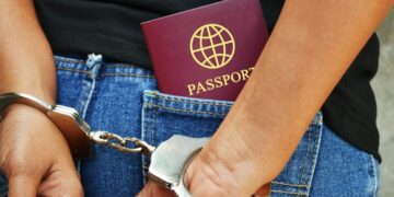 El Gobierno quiere que los extranjeros delincuentes sean expulsados de la Argentina