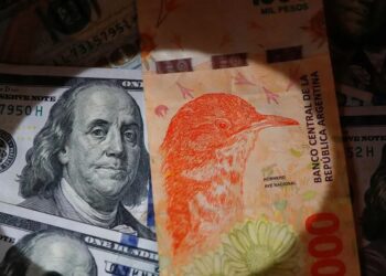 El dólar blue continúa en alza y en San Juan supera los $1.100