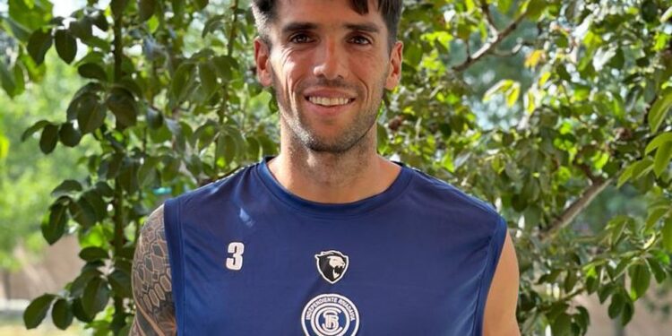 Emma Más se presentó en “La Lepra”