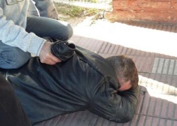 Sanjuaninos evitaron que un ladrón robara un comercio en el centro