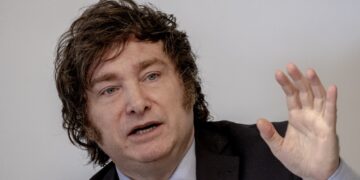 Milei: “Estamos trabajando a brazo partido para evitar la crisis”