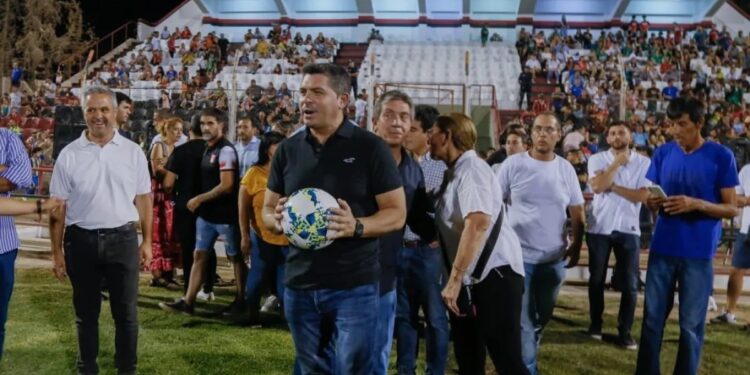 Con Orrego, comenzó el Mundialito de Trinidad