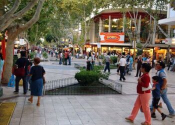 En San Juan, la gente compró más en el Día del Niño que en Reyes Magos