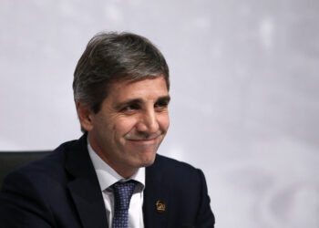 El Salario Mínimo Vital y Móvil será $180.000 para febrero y $202.800 desde marzo