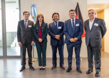 Orrego en Alemania: con la minería sanjuanina como estandarte