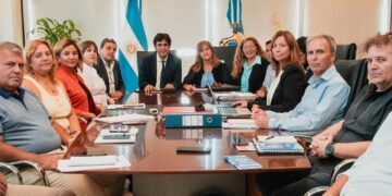 Paritaria docente: Gobierno y gremios reunidos por el aumento salarial de marzo