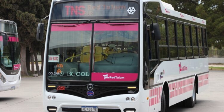 El Gobierno de San Juan intimó a las empresas para que el servicio de transporte sea normal