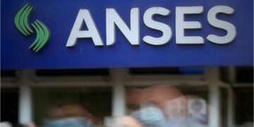 Los organismos que golpearía los cambios en el impuesto país