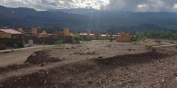 Evacuaron a 8 familias de Calingasta por las crecientes