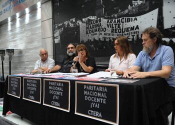Nación convoca a gremios docentes para el inicio de la paritaria