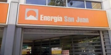 Fuerte aumento de tarifas de energía a un sector de San Juan