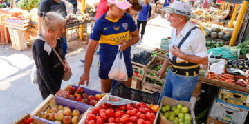Los precios de la Feria de Capital: Asado desde $5300 y carne molida $2700