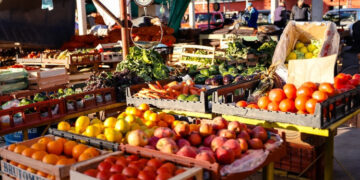 Los nuevos precios de la Feria de Capital: El asado no aumentó, $3500 osobuco, y pimientos a $1500