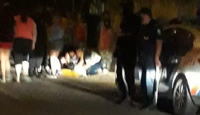 San Juan: una brutal pelea entre 60 personas terminó con dos detenidos y un policía herido