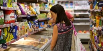 La inflación de este año, será mayor que la del 2023, proyectó OCDE