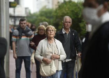 Los jubilados tendrán un aumento de poco más del 27% desde marzo